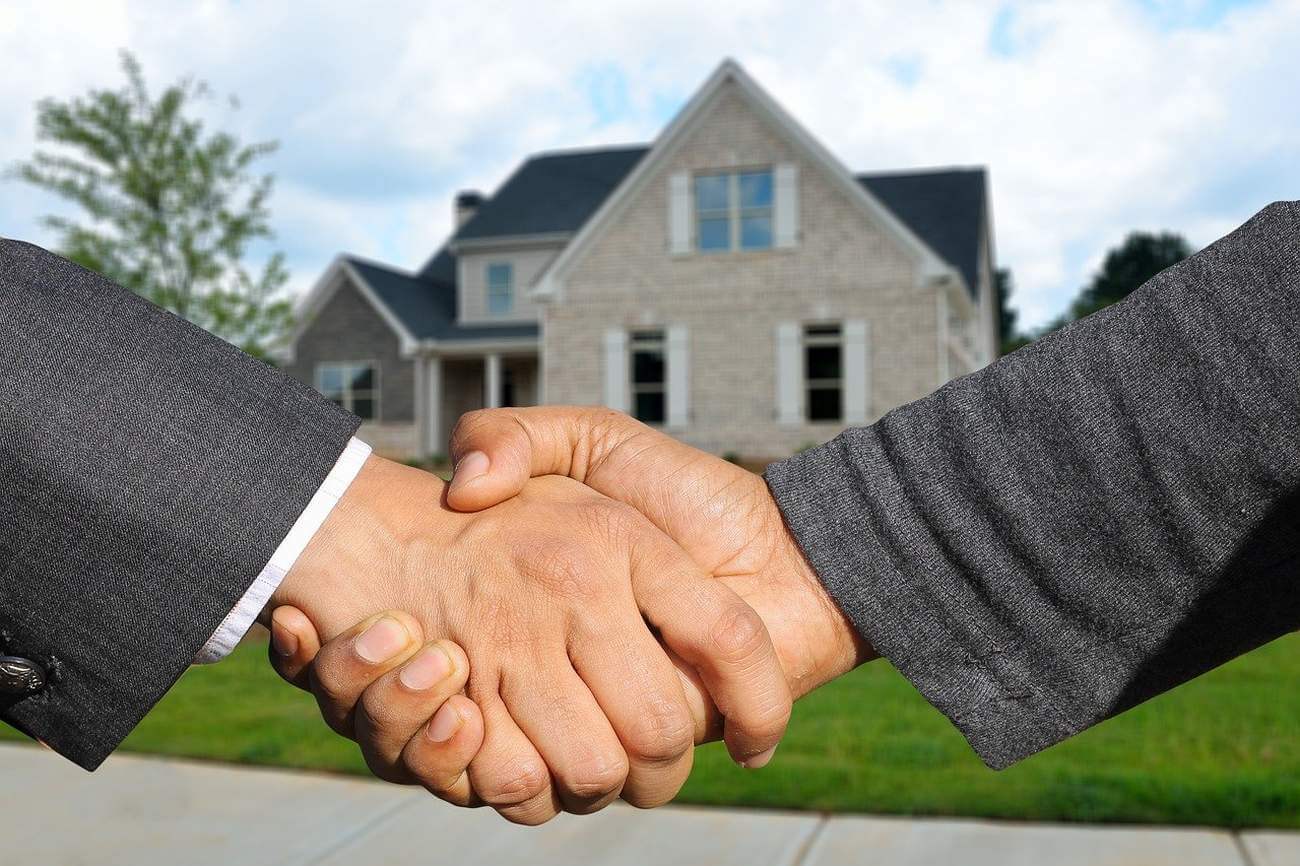 Umowa przedwstępna a rezerwacyjna kupna domu mieszkania